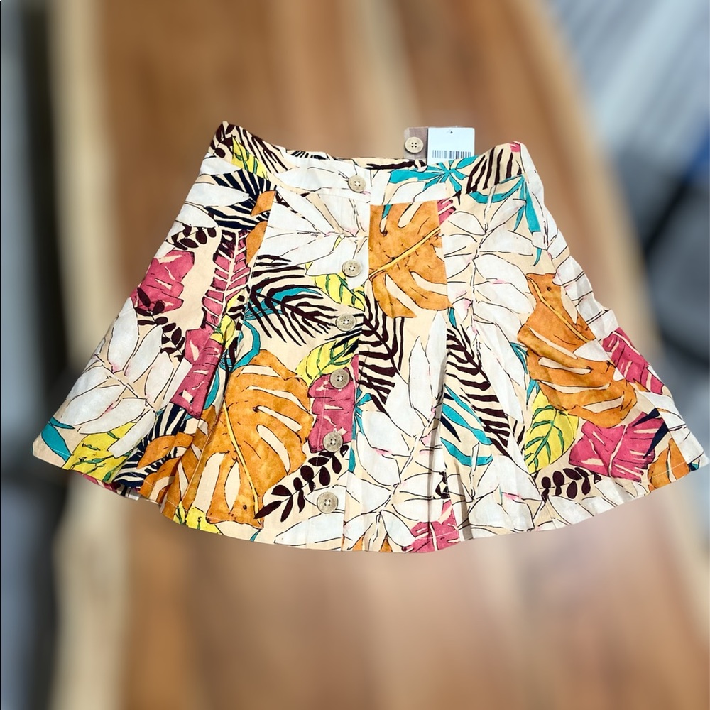 Pleaded Floral Skirt (NEW!)